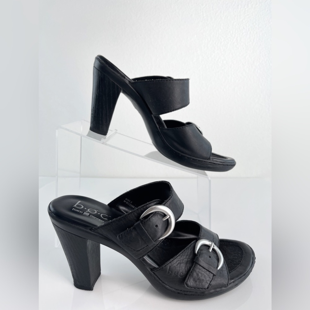 BOC leather cushion Sandals with silver adjustable buckles size 9/ 40.5